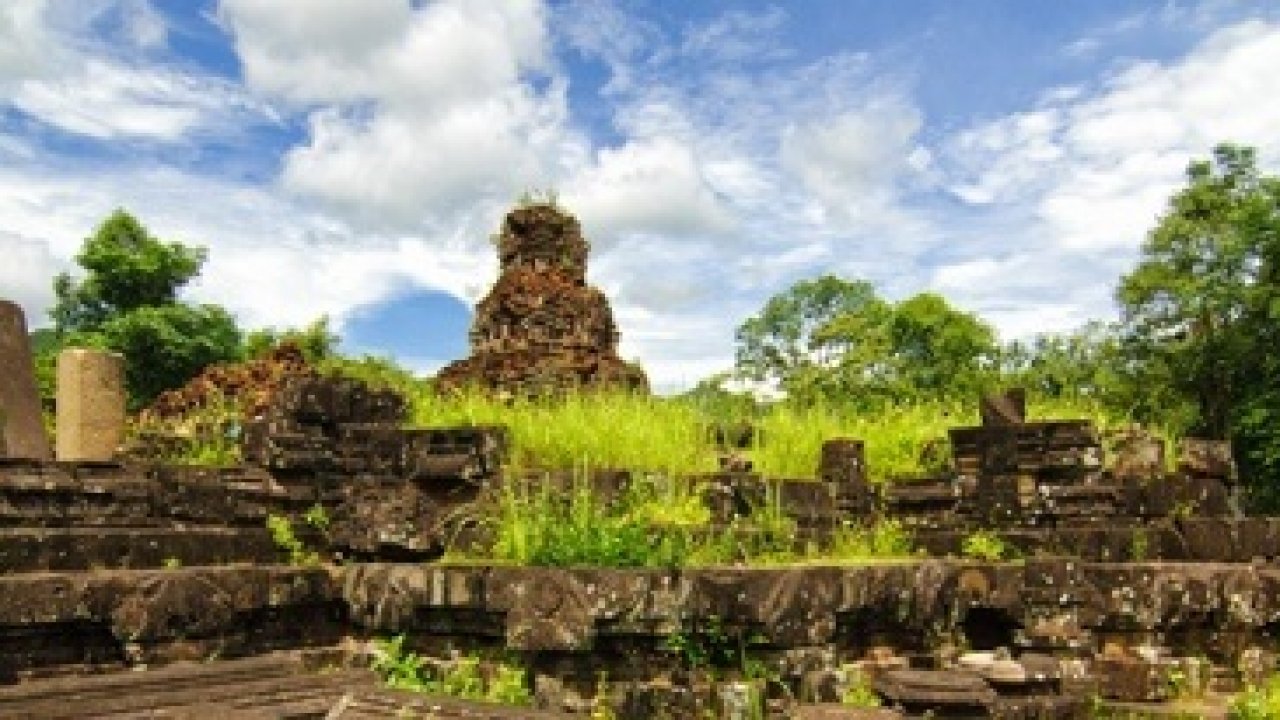 Liste du patrimoine mondial au Vietnam – 360 Indochine