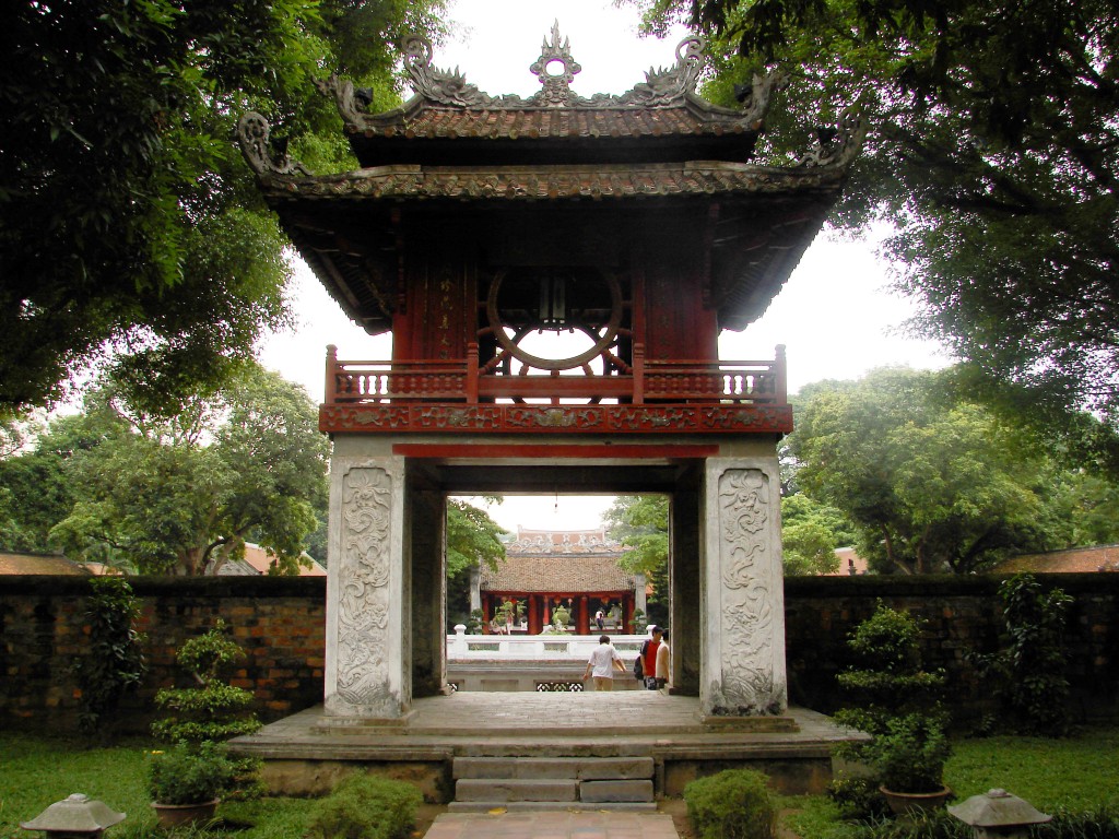 Temple de littérature - La première université du Vietnam Temple de littérature - La première université du Vietnam
