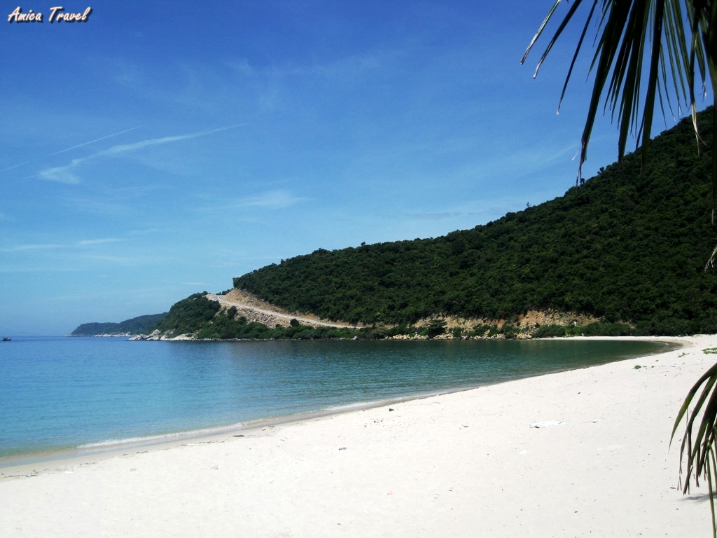 La plage de Cu Lao Cham La plage de Cu Lao Cham