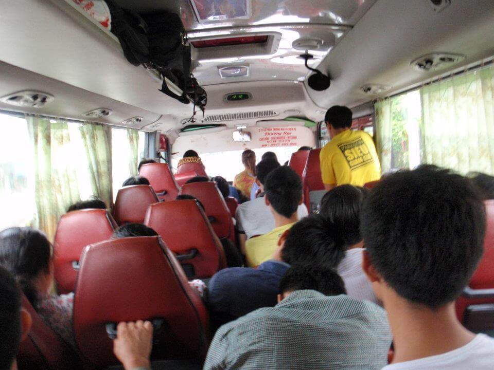 Notre bus public en direction de Bac Kan