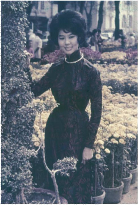 Le Ao dai des années 60 Le Ao dai des années 60