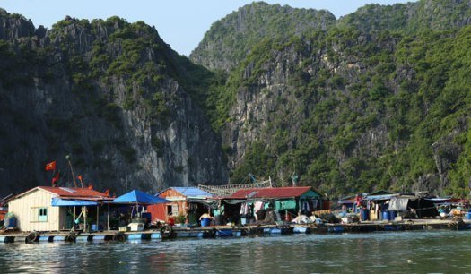 Baie de Bai Tu Long