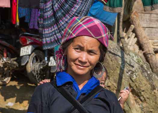 femme hmong